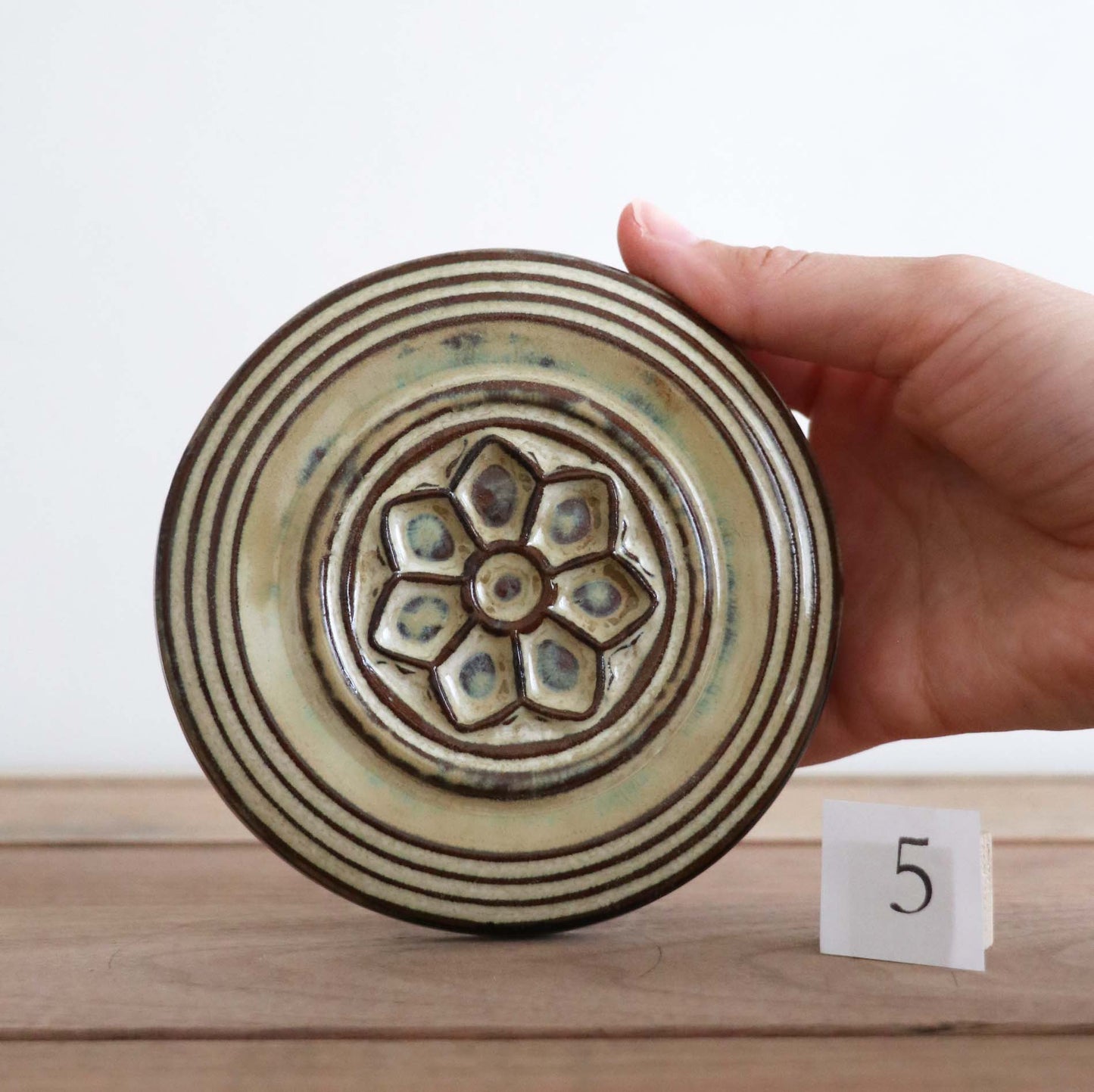 Round Rose Window Wall Tile: 5