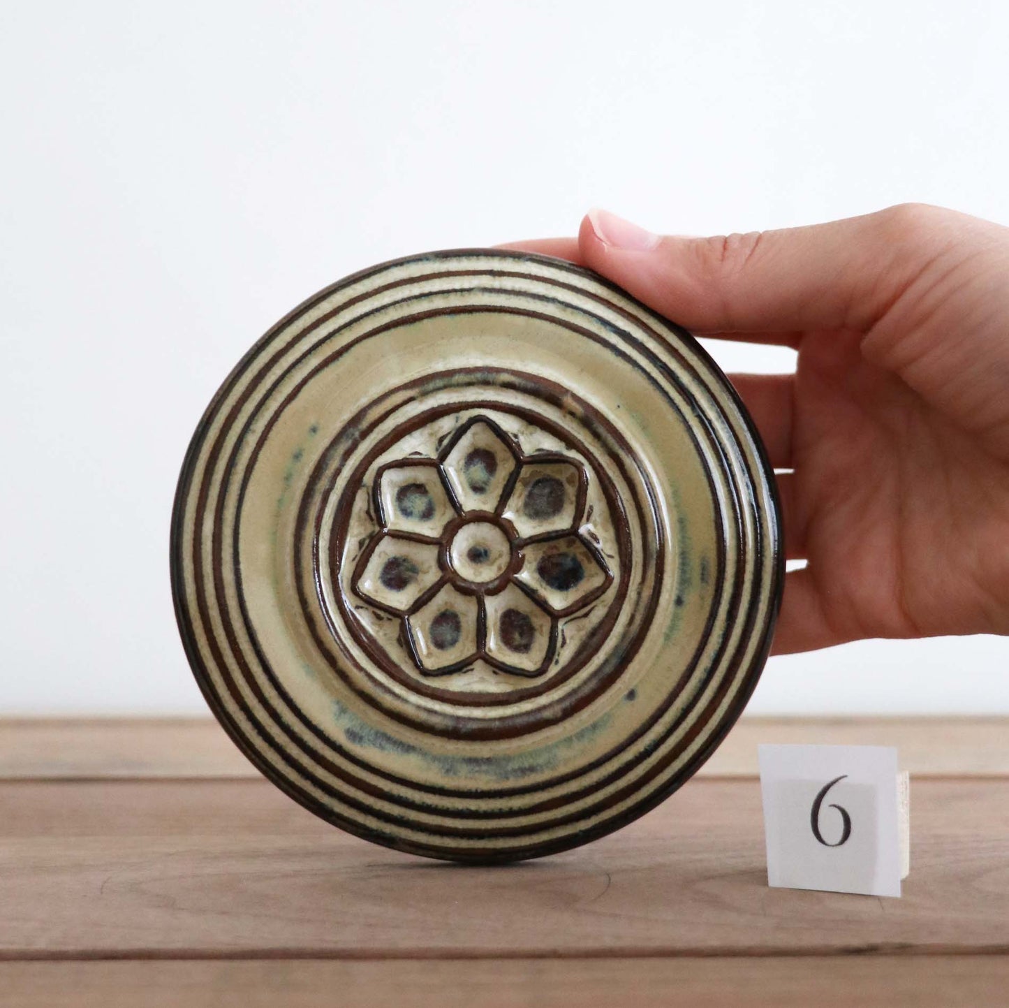 Round Rose Window Wall Tile: 6