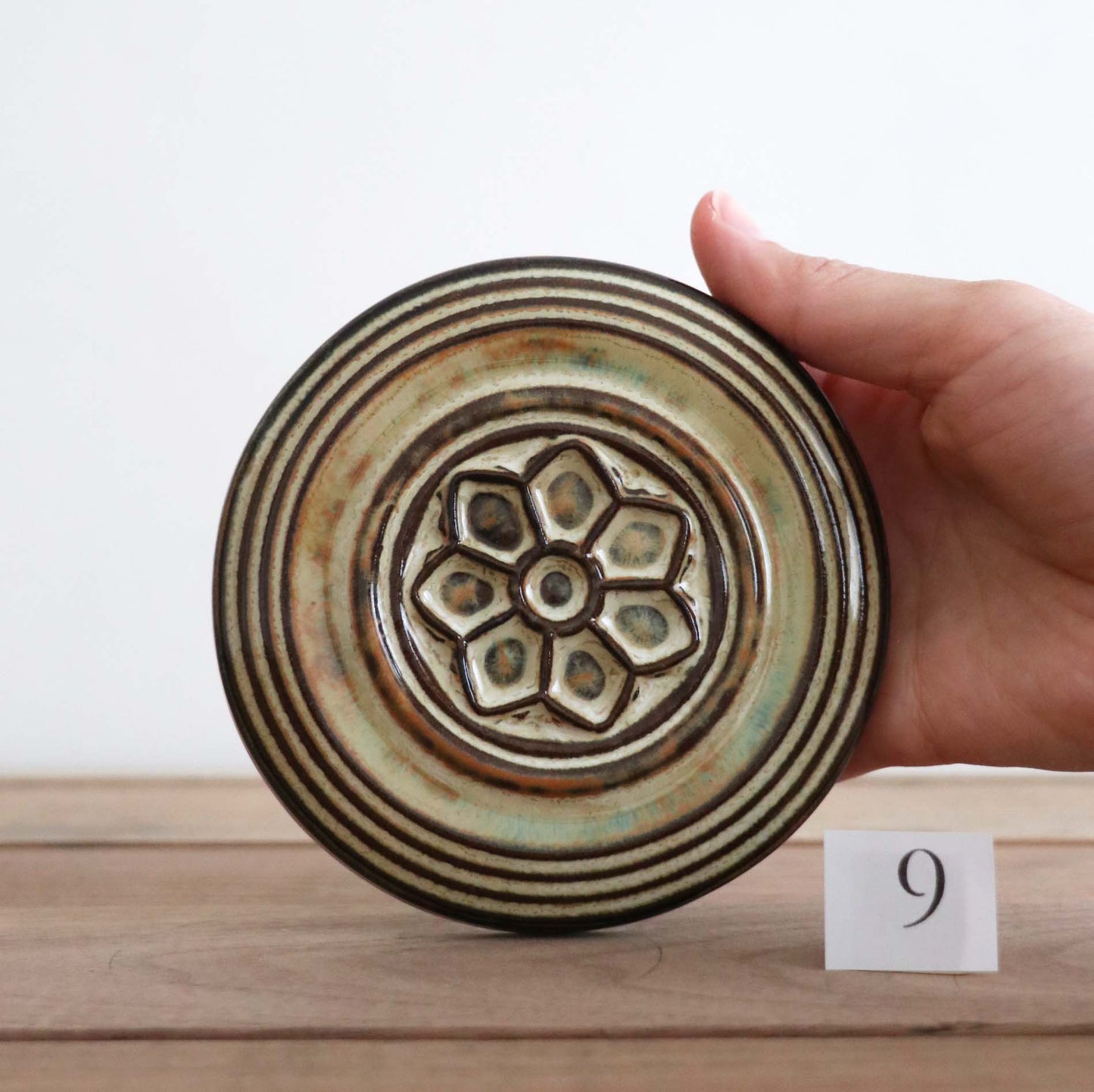 Round Rose Window Wall Tile: 9
